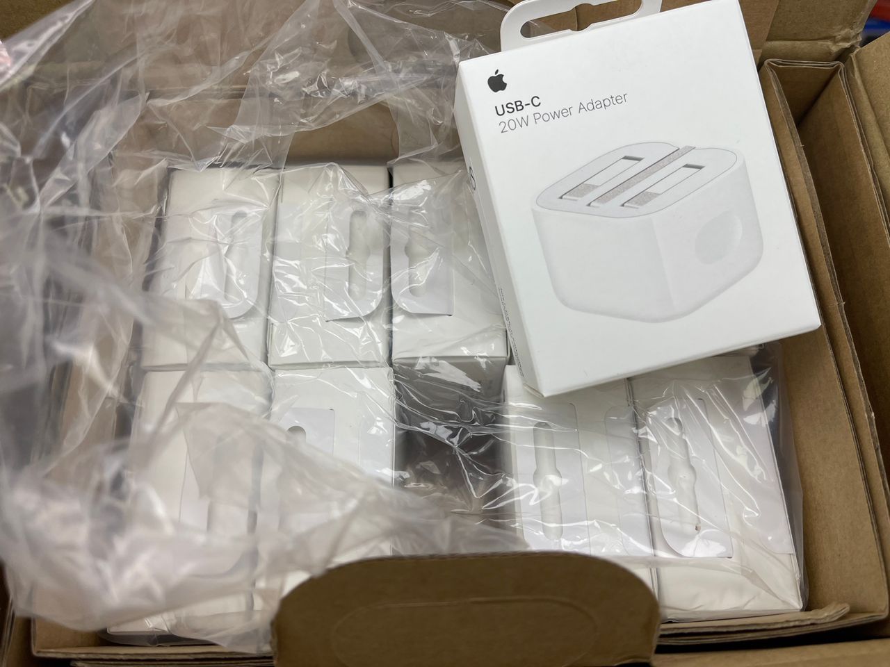 شارژر اپل سه پین بدون کابل Apple USB-C 20w high copy
